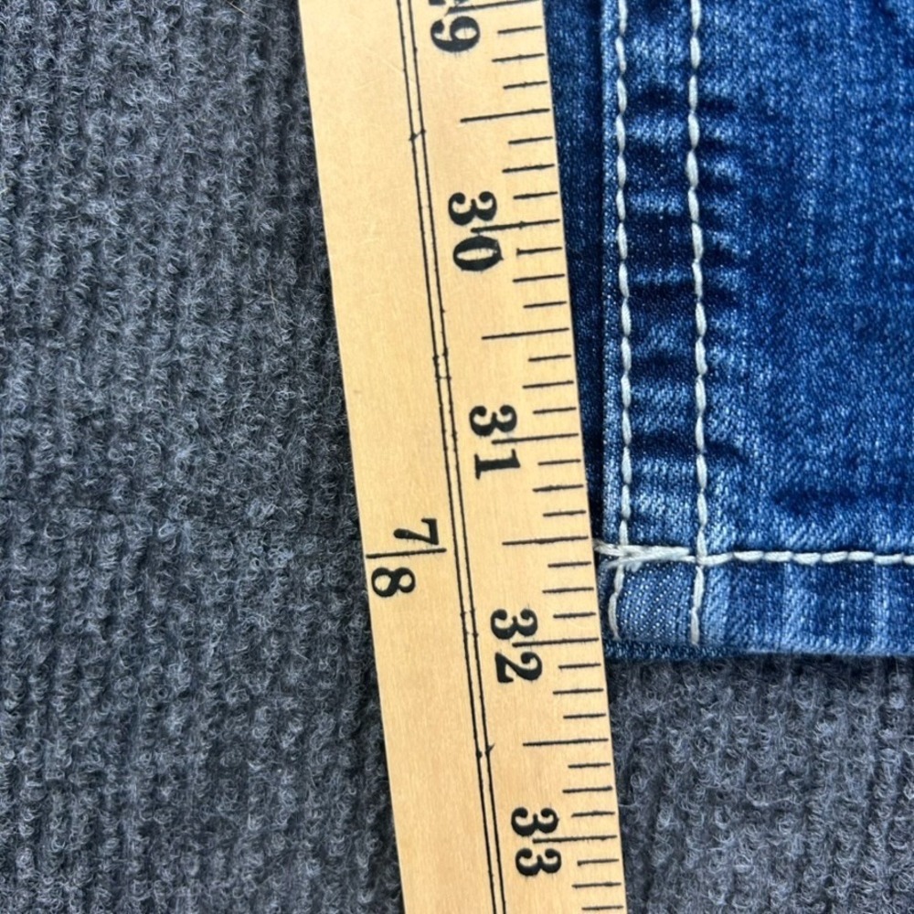 Love Nation Womens 10 Jeans Blue Distressed Straight Leg Embellished Cross Patch - Picture 12 of 13